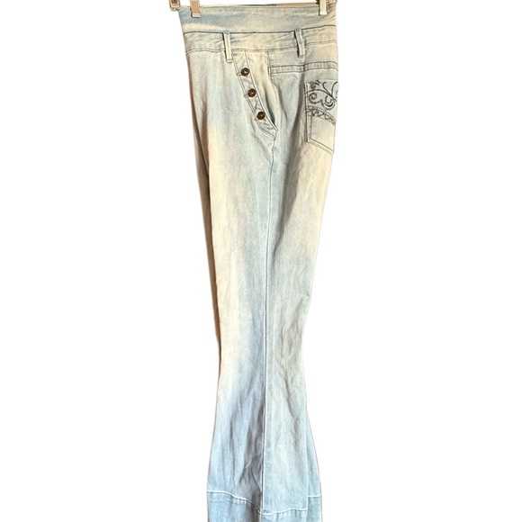 Sailor Jeans in Lightwash Wide-leg Size 16 - Picture 7 of 16